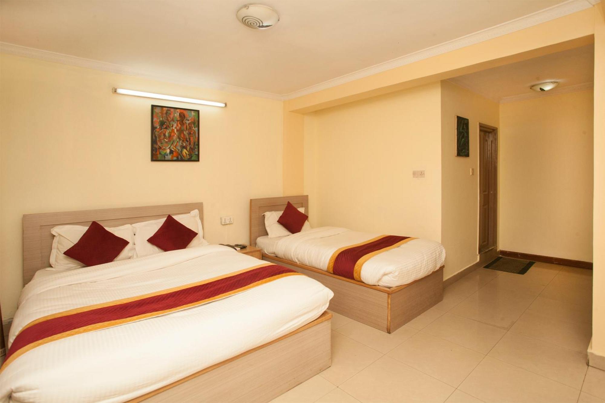 Hotel Mountain Gateway Katmandu Zewnętrze zdjęcie