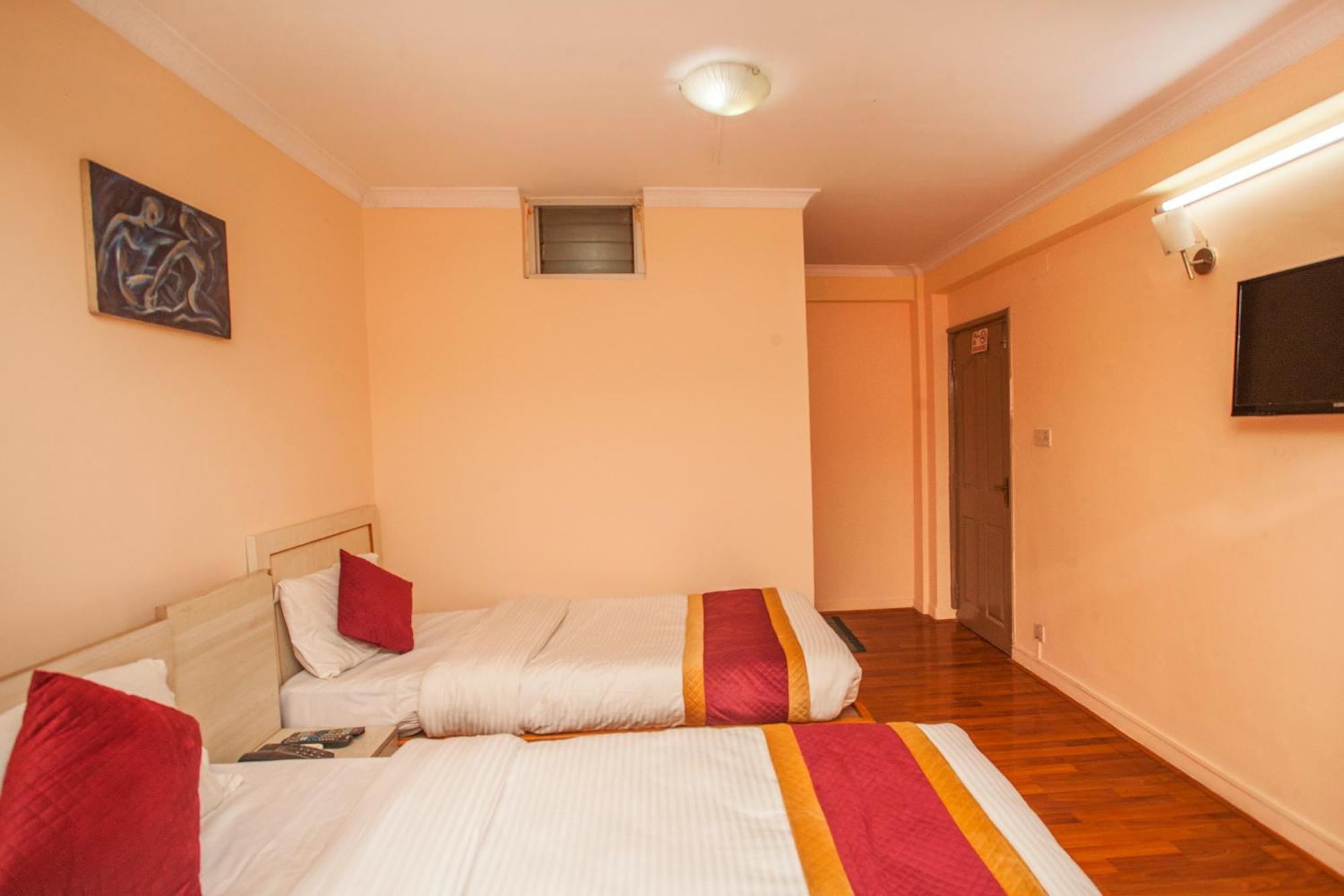 Hotel Mountain Gateway Katmandu Zewnętrze zdjęcie
