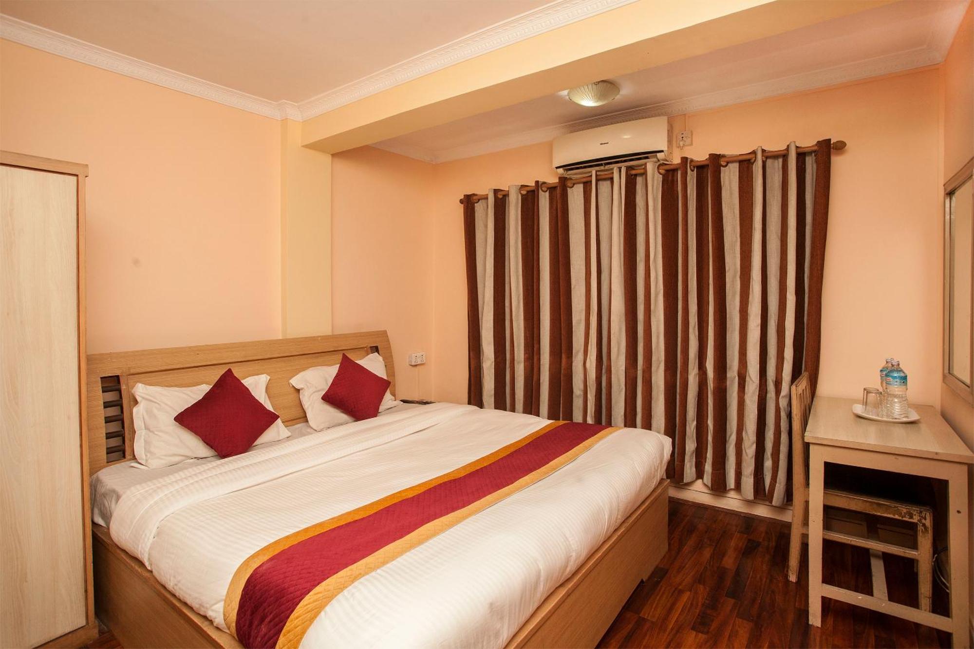 Hotel Mountain Gateway Katmandu Zewnętrze zdjęcie
